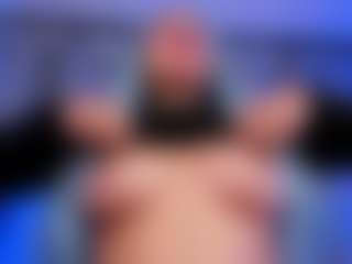 Xia Phoenix's Live Sex Cam Show