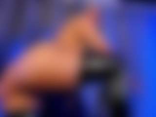 Xia Phoenix's Live Sex Cam Show