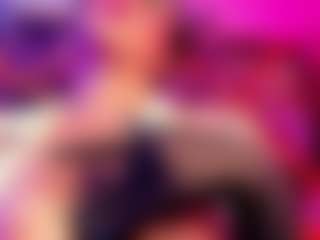 Xia Phoenix's Live Sex Cam Show