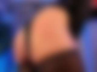 Xia Phoenix's Live Sex Cam Show