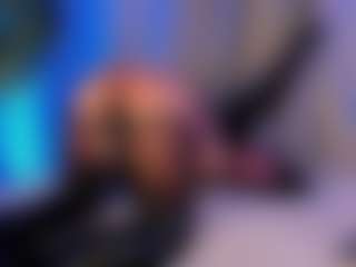 Xia Phoenix's Live Sex Cam Show