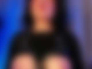Xia Phoenix's Live Sex Cam Show