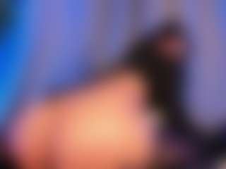 Xia Phoenix's Live Sex Cam Show
