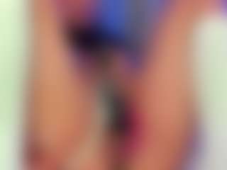 Xia Phoenix's Live Sex Cam Show