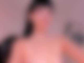 Live cam show with AgathaKondo - Glasses on TottyGirls
