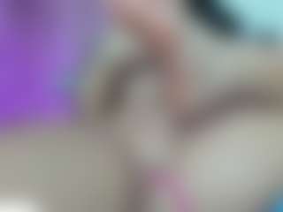 crystal-brubano's Live Sex Cam Show