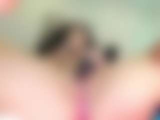 crystal-brubano's Live Sex Cam Show