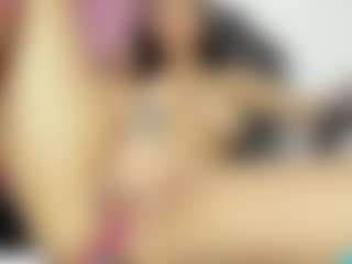 Live cam show with crystal-brubano - Twerk on Milfs Live