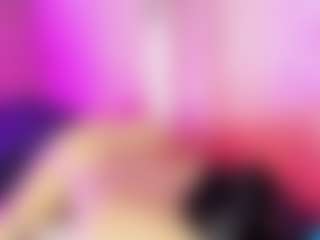 Live cam show with crystal-brubano - Cute on CamClone
