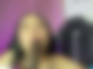 crystal-brubano's Live Sex Cam Show