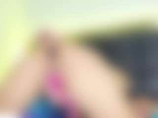 crystal-brubano's Live Sex Cam Show