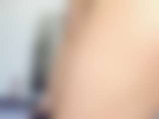 crystal-brubano's Live Sex Cam Show