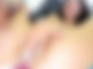 Live cam show with crystal-brubano - Cute on AdultVida.com
