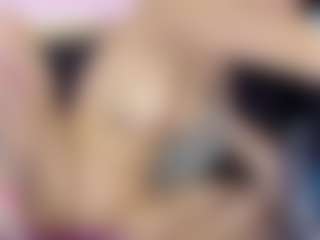 Live cam show with crystal-brubano - Cute on TeamSkeetLive