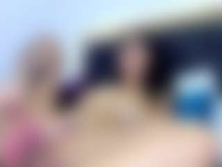 Live cam show with crystal-brubano - Horney on EXY