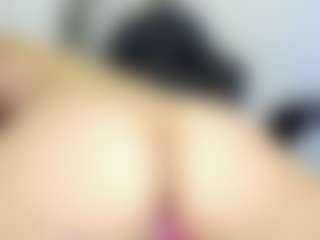crystal-brubano's Live Sex Cam Show
