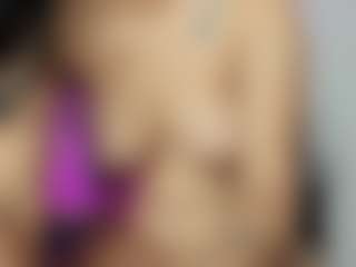 crystal-brubano's Live Sex Cam Show