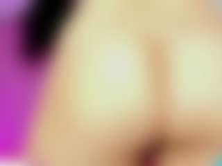 crystal-brubano's Live Sex Cam Show