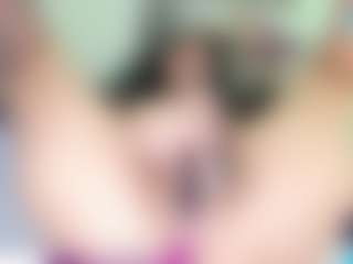 crystal-brubano's Live Sex Cam Show