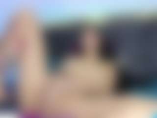 Live cam show with crystal-brubano - Horney on Latina Girls