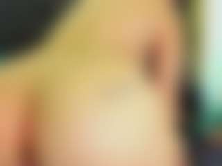 crystal-brubano's Live Sex Cam Show