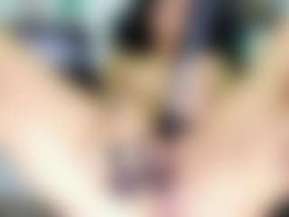 Live cam show with crystal-brubano - Cute on Dolls Live