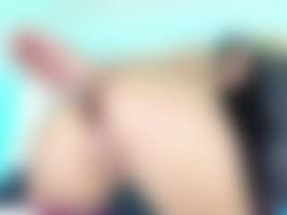 crystal-brubano's Live Sex Cam Show