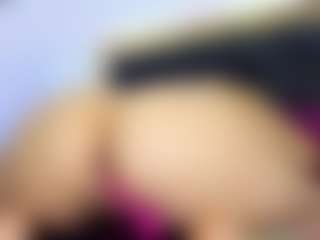 Live-camshow met crystal-brubano - Twerk op Camsoda