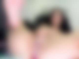 Live cam show with crystal-brubano - Dildo Or Vibrator on Livezox