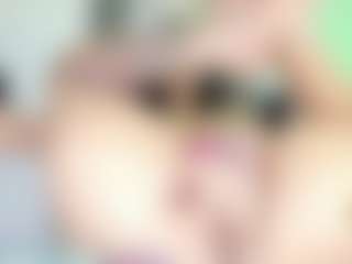 crystal-brubano's Live Sex Cam Show