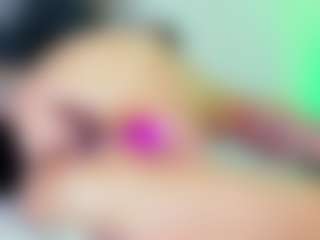 crystal-brubano's Live Sex Cam Show