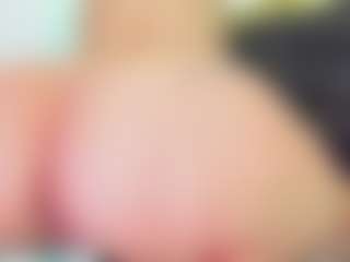 crystal-brubano's Live Sex Cam Show
