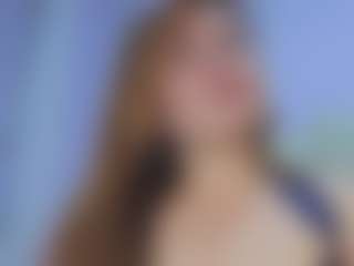 Live cam show with Grettel-ramirez - Bedroom on Dare Cams