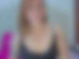 Live cam show with Grettel-ramirez - Smoking on SinfulBabes