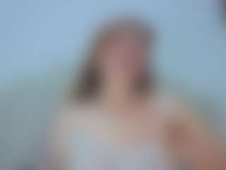 Live cam show with Grettel-ramirez - Smoking on Camming Site