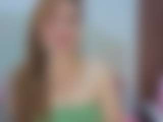 Live cam show with Grettel-ramirez - Smoking on Camsoda