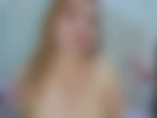Live cam show with Grettel-ramirez - Blue Eyes on Camsoda