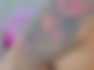 Live cam show with Grettel-ramirez - Blue Eyes on Camsoda