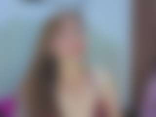 Live cam show with Grettel-ramirez - Drinking on xfollow cams