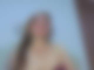 Live cam show with Grettel-ramirez - Smoking on x69.live