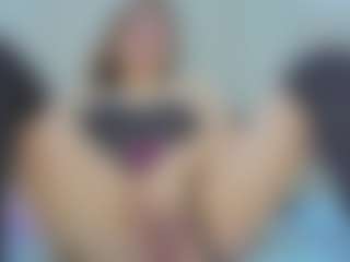 Live cam show with Grettel-ramirez - Smoking on Camsoda