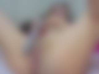 Live cam show with Grettel-ramirez - Bikini on Camsoda