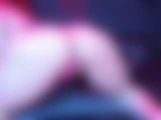 Live cam show with IvannaaKozlov - Blue Eyes on boobsie.com