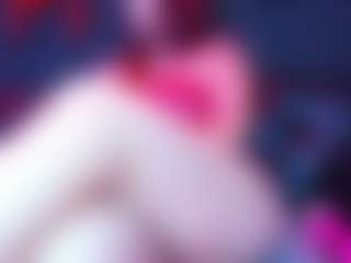 IvannaaKozlov's Live Sex Cam Show