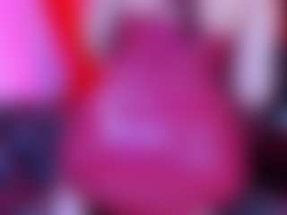 IvannaaKozlov's Live Sex Cam Show