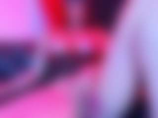 IvannaaKozlov's Live Sex Cam Show
