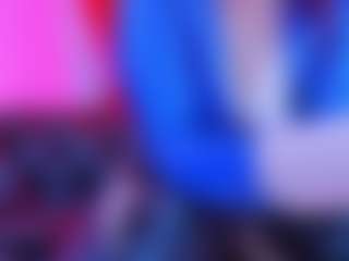IvannaaKozlov's Live Sex Cam Show