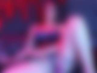 IvannaaKozlov's Live Sex Cam Show