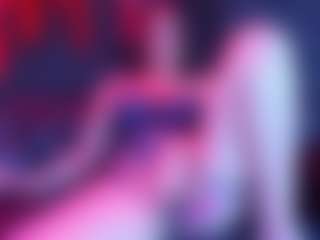 IvannaaKozlov's Live Sex Cam Show