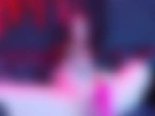 IvannaaKozlov's Live Sex Cam Show